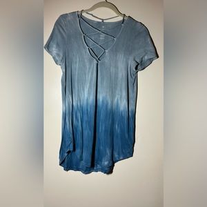 American Eagle Outfitters Soft & Sexy blue tie dye ombré t-shirt in size medium